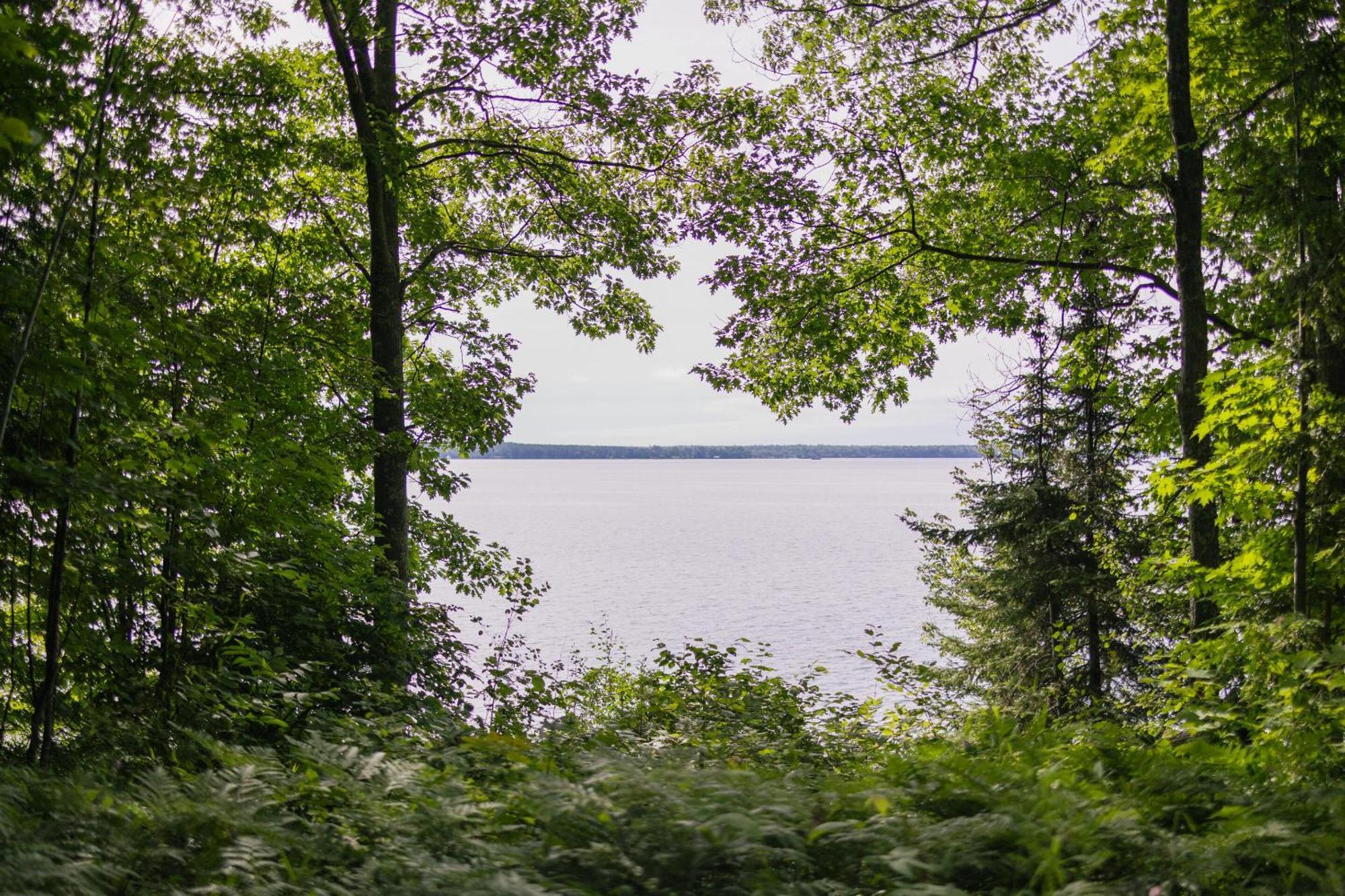 Seagull Bay Motel Bayfield Room photo